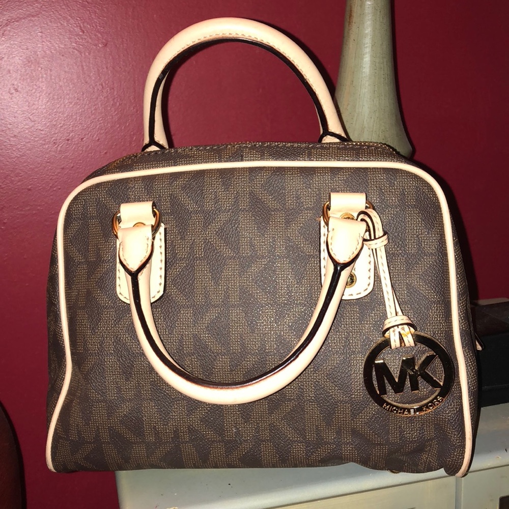 Brand New Michael Kors 🔥🔥🔥